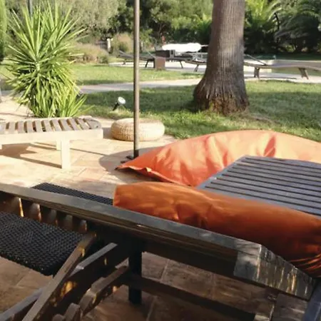 Pet Friendly In Ramatuelle